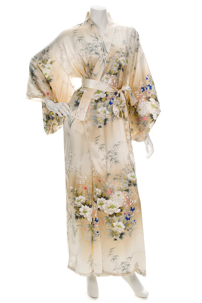 Hana Seidenkimono
