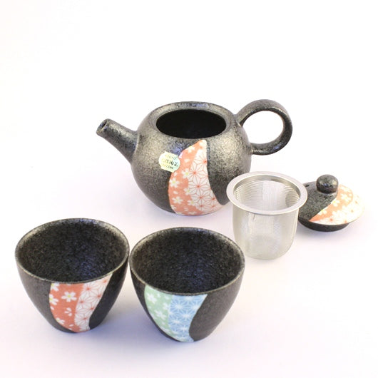 Hanasashiko Tea Set