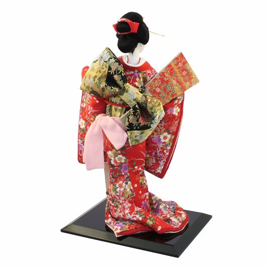 Sakura – Puppe im Seidenkimono